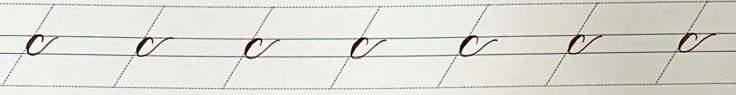 Chữ caligraphy in thường nhóm 1 (a,c,e,o,x) || Hành trình luyện chữ ngày 2 c